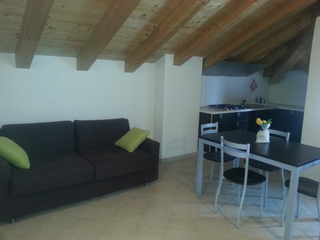 Les Bijoux Apartments Пьетра-Лигуре Номер фото